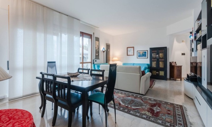 Pesaro Apartment | La Rocca Apartment between the sea and downtown