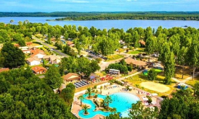 La Roque-d'Antheron House | La Roque d'Anthéron - Mobile-home - 6 pers - 3 bdrms - Swimming pool