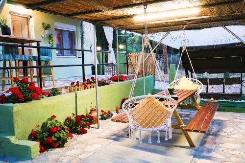 Astris House | La Rosalie