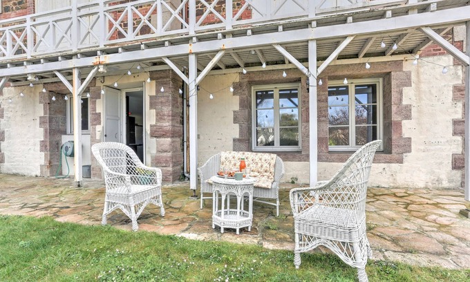 Pleneuf-Val-Andre Apartment | La Sabliere - Appt à 50m de la plage