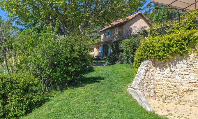 Villelaure House | La Source - 3* Gîte à l'Oustaou du Luberon