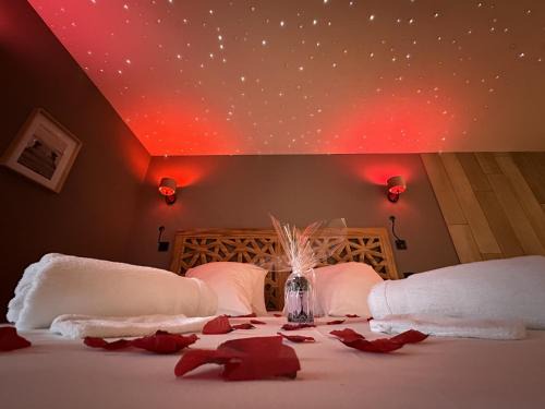 Saint-Laurent-dAndenay House | La Suite Bien Être & Luxe au Domaine du Moulin