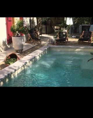 Aujargues Bed & Breakfast | La suite de Garlone