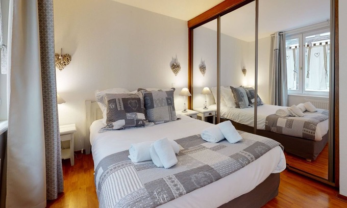 City-Centre - Petite France Apartment | La suite du bouchon city center apartment up to 4