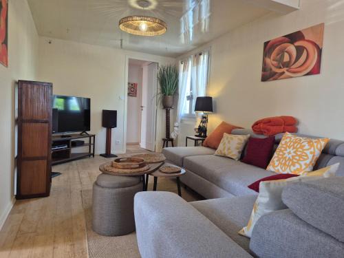 Montreuil-Bellay House | La Thibaudière - Maison familiale