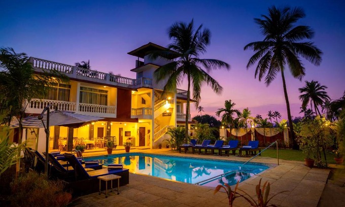 Morjim Resort | La Vaiencia Beach Resort, Morjim