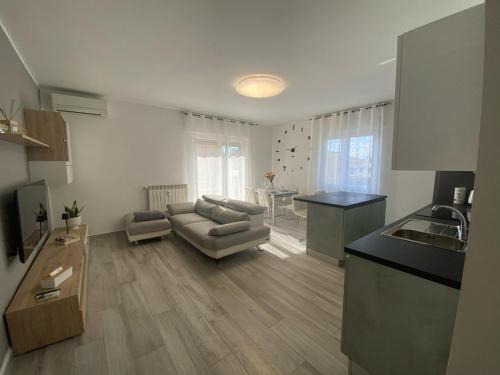 Vallecrosia Apartment | La valle al mare