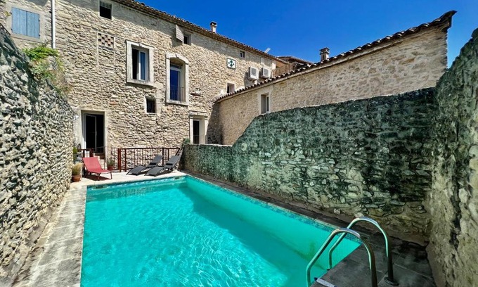 Lagnes House | La Villa 1777