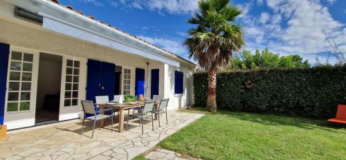 Ronce-les-Bains House | La Villa Iodée - 50 m du bord de mer