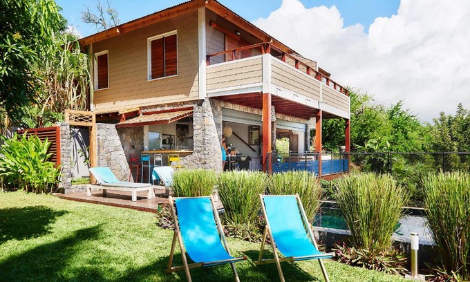 Cap Champagne Villa | La Villa Paille en Queue