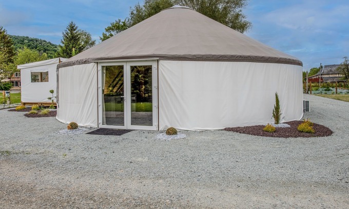 Jumieges House | La Yourte de Jumièges - séjour insolite avec jacuzzi en normandie