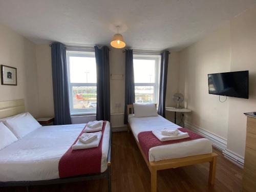 Portsmouth Hotel | Lady Hamilton Inn