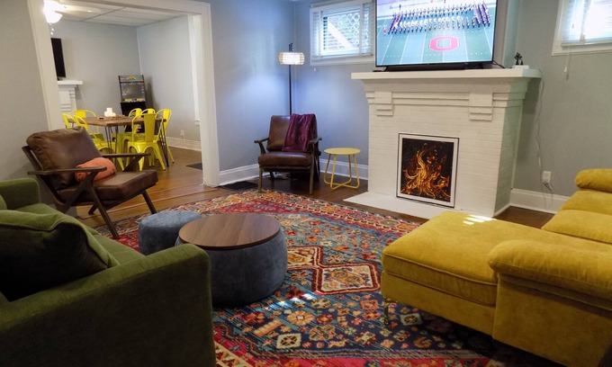 Old North Columbus House | Lady Pilot, Old North Columbus - Lovely 3-bedroom home, steps to OSU!
