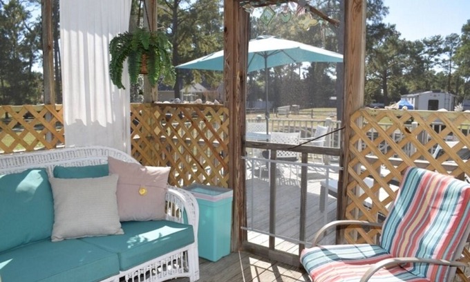 Chincoteague House | Ladybug House-Spacious Family Friendly House