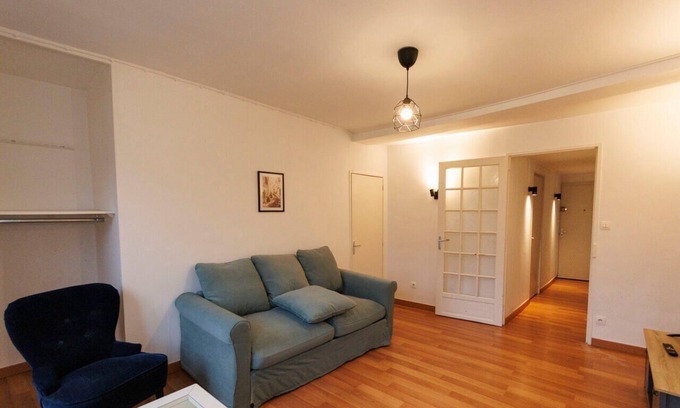 Troyes Apartment | Lafra 4 - Bright & Welcoming - Mon Groom