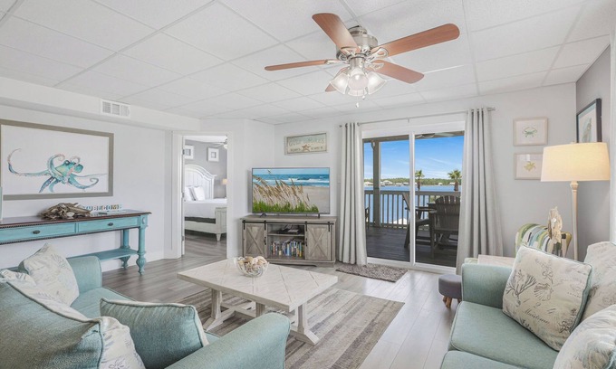Ono Island Condo | Lagoon Landing 207- Best of beach & lagoon
