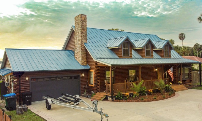 Crescent City House | Lake Cabin! Private Dock, Tennis Court & Pool