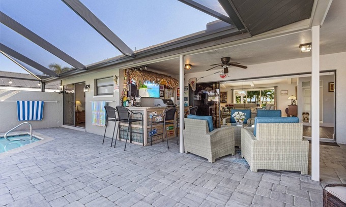 Eight Lakes House | Lake front home ,3 bedrooms,2 bathrooms