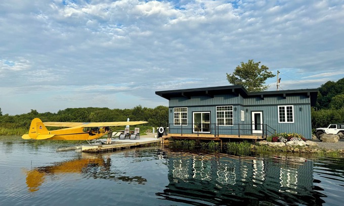 Stoneboro House | Lake Front on Private 150acre Lake 1/2 between Pitt and Erie-Bring your boat!