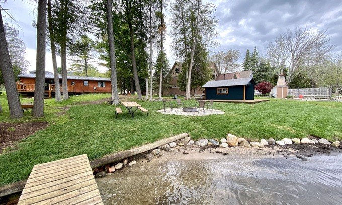 Cedar House | Lake Front on South Lake Leelanau