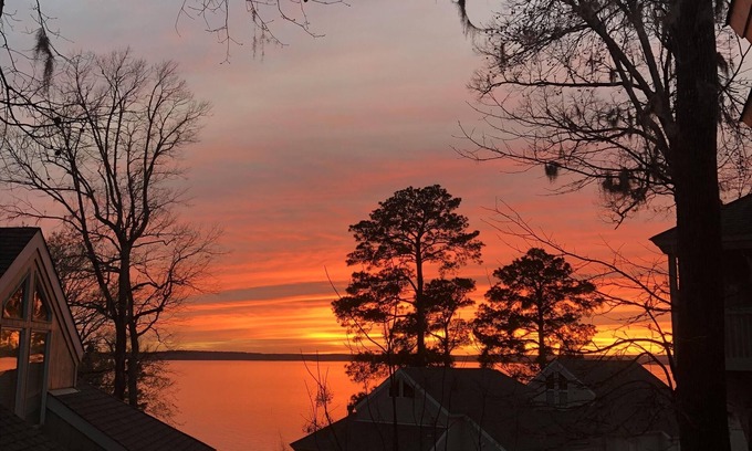 Negreet Villa | Lake House; Anchor @ the Bend, Toledo Bend, Louisiana