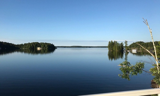 Seguin Cottage | Lake Joe North Private Family Cottage