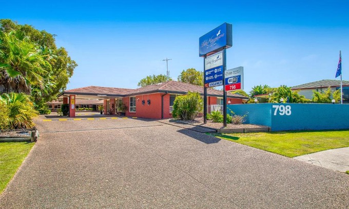 Marks Point Hotel | Lake Macquarie Motor Inn