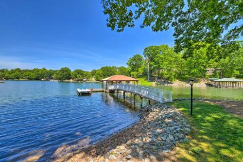 Mooresville House | Lake Norman Retreat with Dock about 1 Mi to Marina!