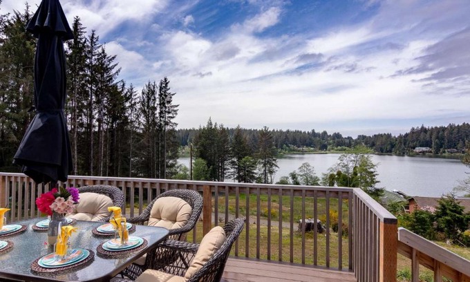 Florence House | Lake Street Cottage