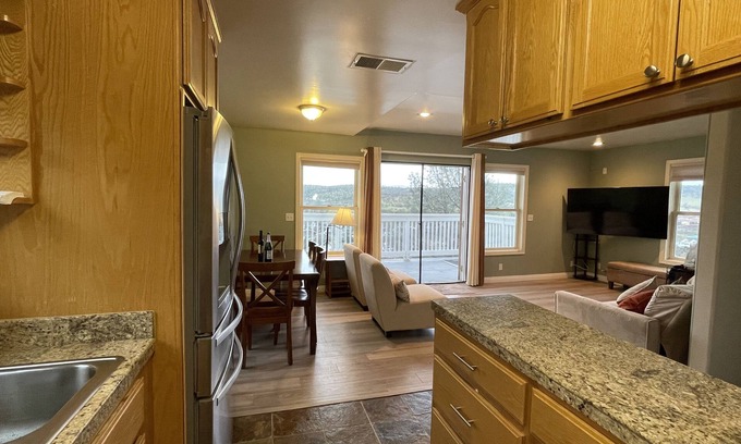 Copperopolis House | Lake Tulloch view home w/ dream views from all rooms, decks