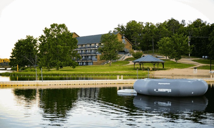 Potosi Cabin | Lake View | 3 Meals Per Day Included