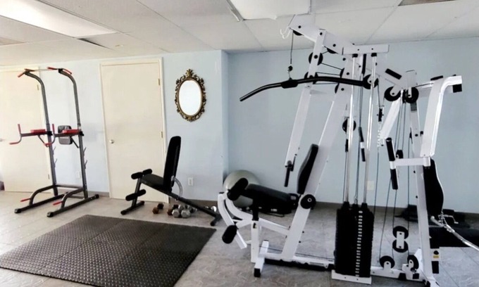 Port Arthur Condo | Lake View Condo Workers Escape