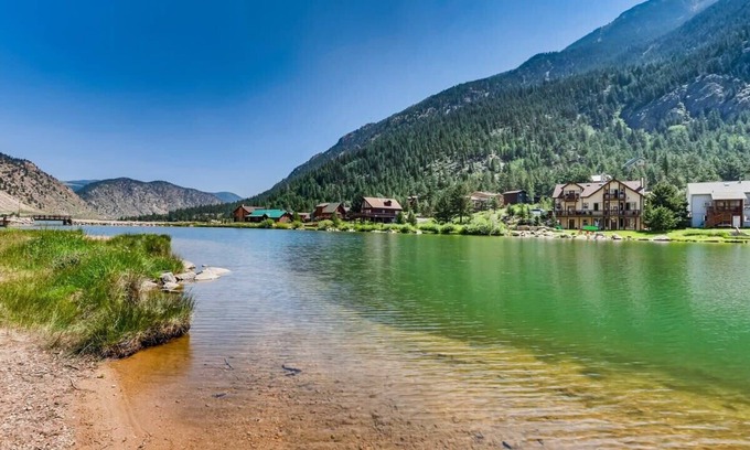 Georgetown House | Lake View Lodge /Gateway To The Rockies /Sleep 6