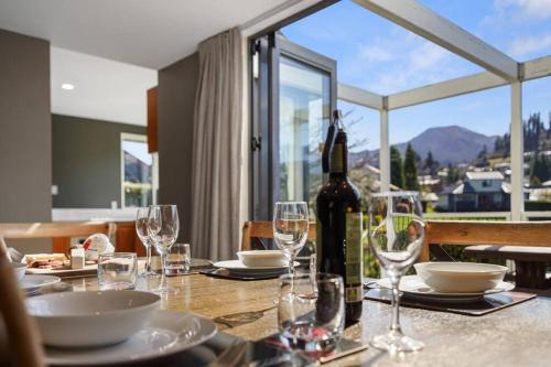 Hanmer Springs Villa | * LAKE VILLA 457 *