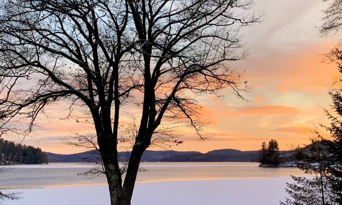 Schroon Lake House | Lakefront All Season Chalet with 100’ of sandy beach