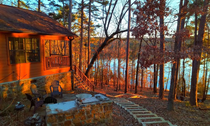 Tumbling Shoals House | Lakefront Cabin with swimming, fishing and boating feet away from privat deck