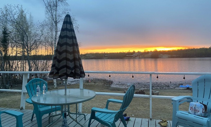 Big Lake Cabin | Lakefront cabin with your own private beach