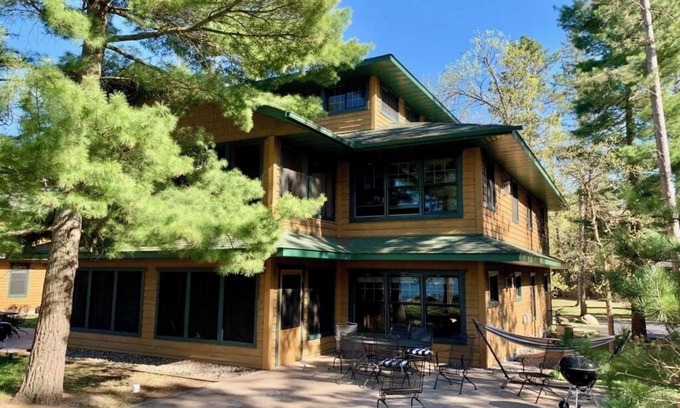 Pequot Lakes Resort | Lakefront Escape with Rustic Charm & Modern Comfort - Bear Cottage