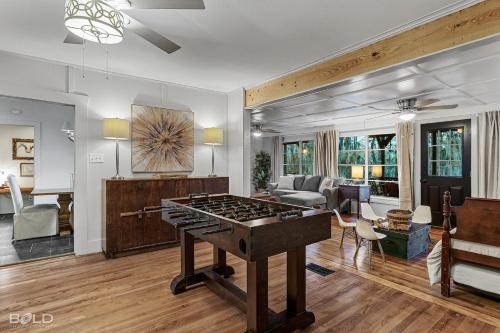 Uncertain House | Lakefront Grand Harbor With Kayaks & Canoes