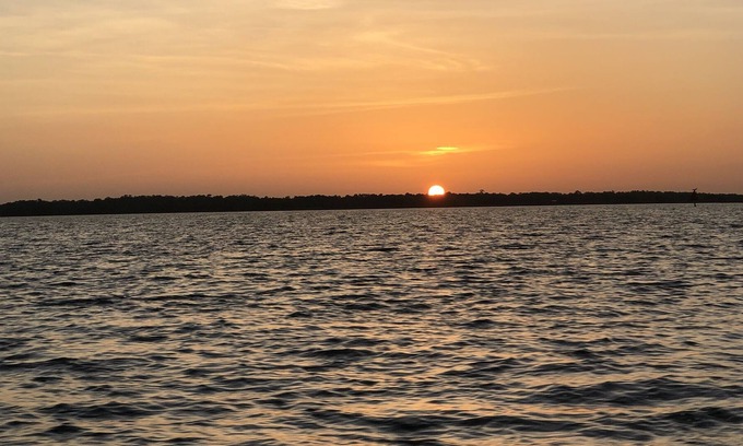 River Ranch House | Lakefront house on Beautiful Lake Kissimmee with Boat house.