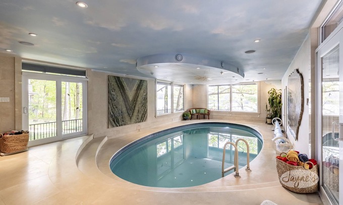 Huntsville Cottage | Lakefront Masterpiece in the Heart of Huntsville - Indoor pool too!