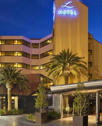 West Lakes Hotel | Lakes Hotel
