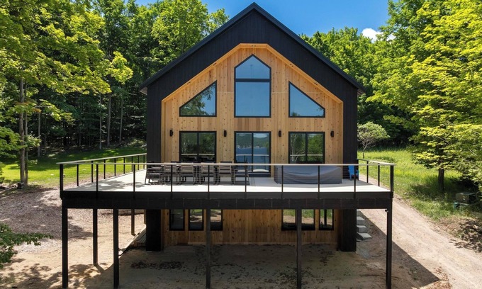 Boyne City House | Lakeshore Lookout – Brand New Home on Lake Charlevoix - Purpose Built to Gather
