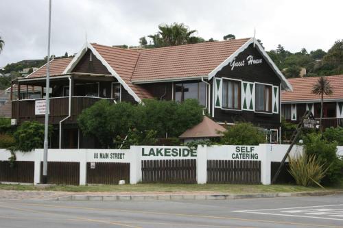 Knysna House | Lakeside Accommodation