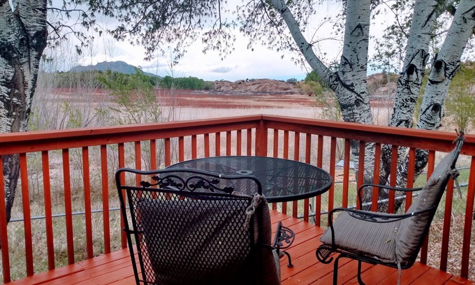 Prescott House | Lakeside, Dog friendly, Spectacular views, RV/Trailer parking