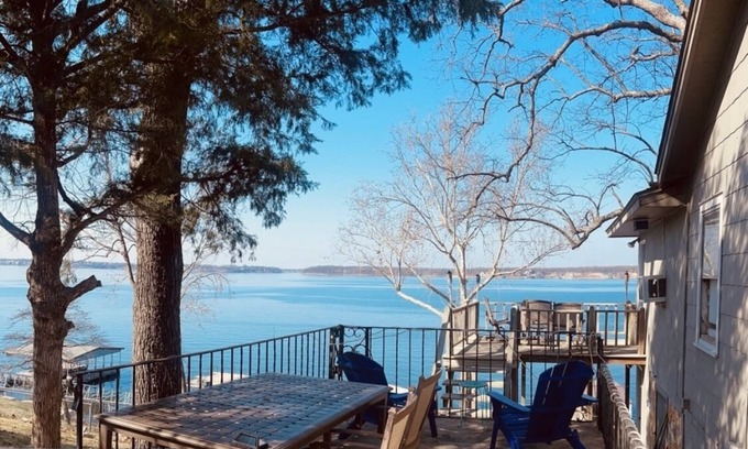 Tia Juana Apartment | Lakeside Guest Suite w/ Dock Access to Grand Lake Disney Oklahoma