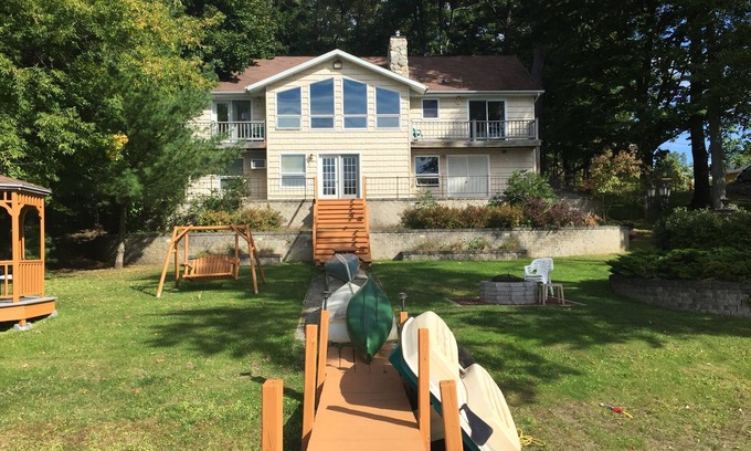 Queensbury House | Lakeside House in Adirondacks near Lake George