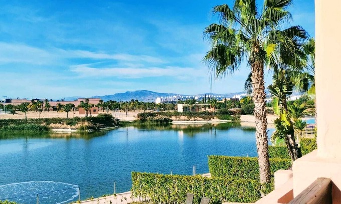 Alhama de Murcia Apartment | Lakeside View, Condado De Alhama