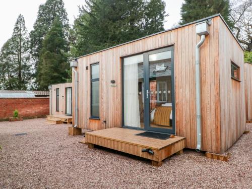 Macclesfield House | Lakeside Village Lodges & The Potting Shed