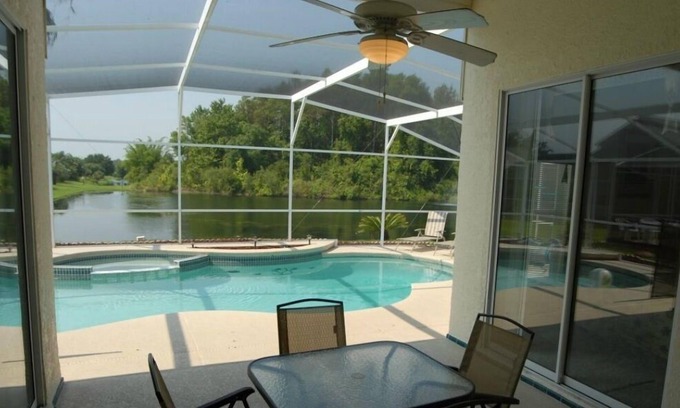 Chatham Park Villa | Lakeview, massage spa, tropical classic decor, quiet and secure neighborhood!